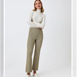 The Perfect Pant, Kick Flare